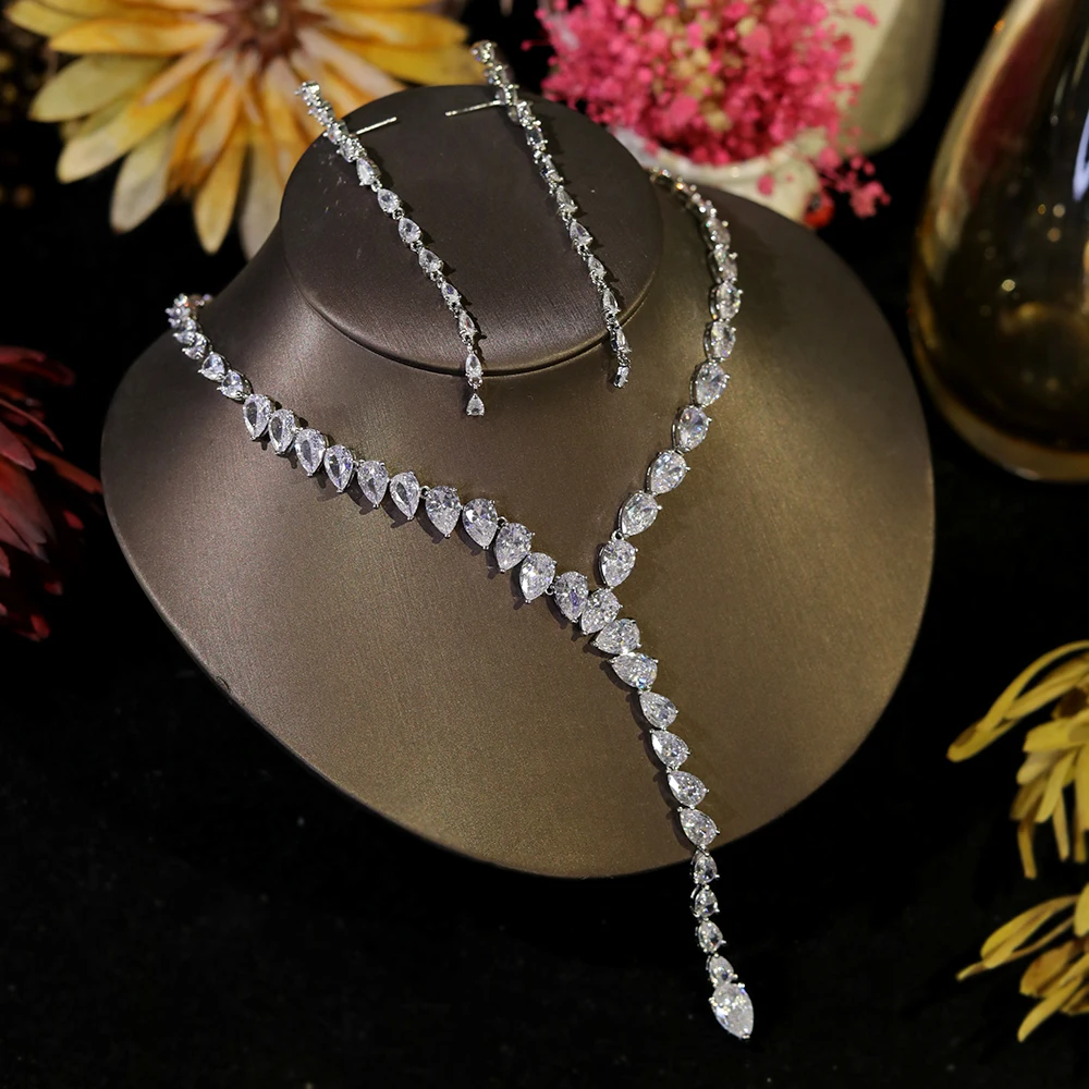 2024 Fashion Zircon Pendant Choker Water Drop for Women Vintage Clavicle Chain Crystal Collar Necklace Bridal Jewelry Sets Gift 2024 Fashion Zircon Pendant Choker Water Drop for Women Vintage Clavicle Chain Crystal Collar Necklace Bridal Jewelry Sets Gift